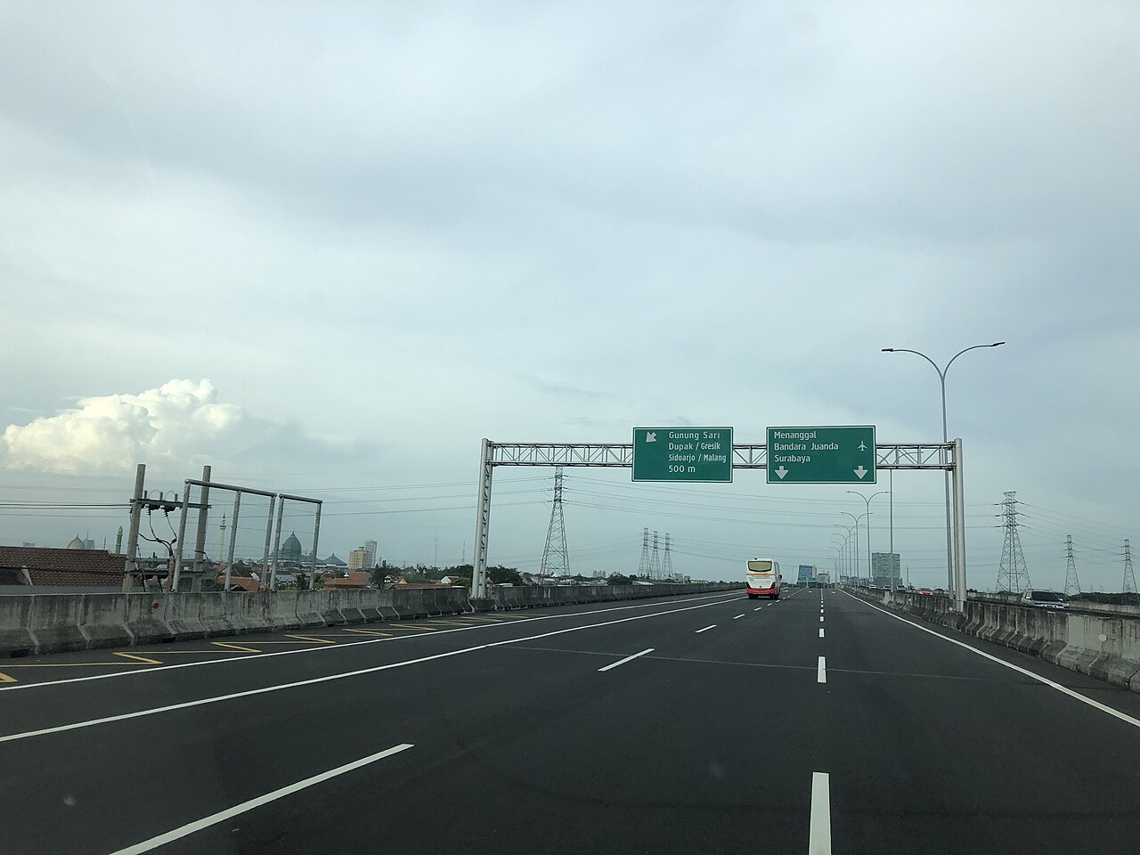 Mau Cepat Sampai? Ini Rute Malang Surabaya Tercepat dan Aman