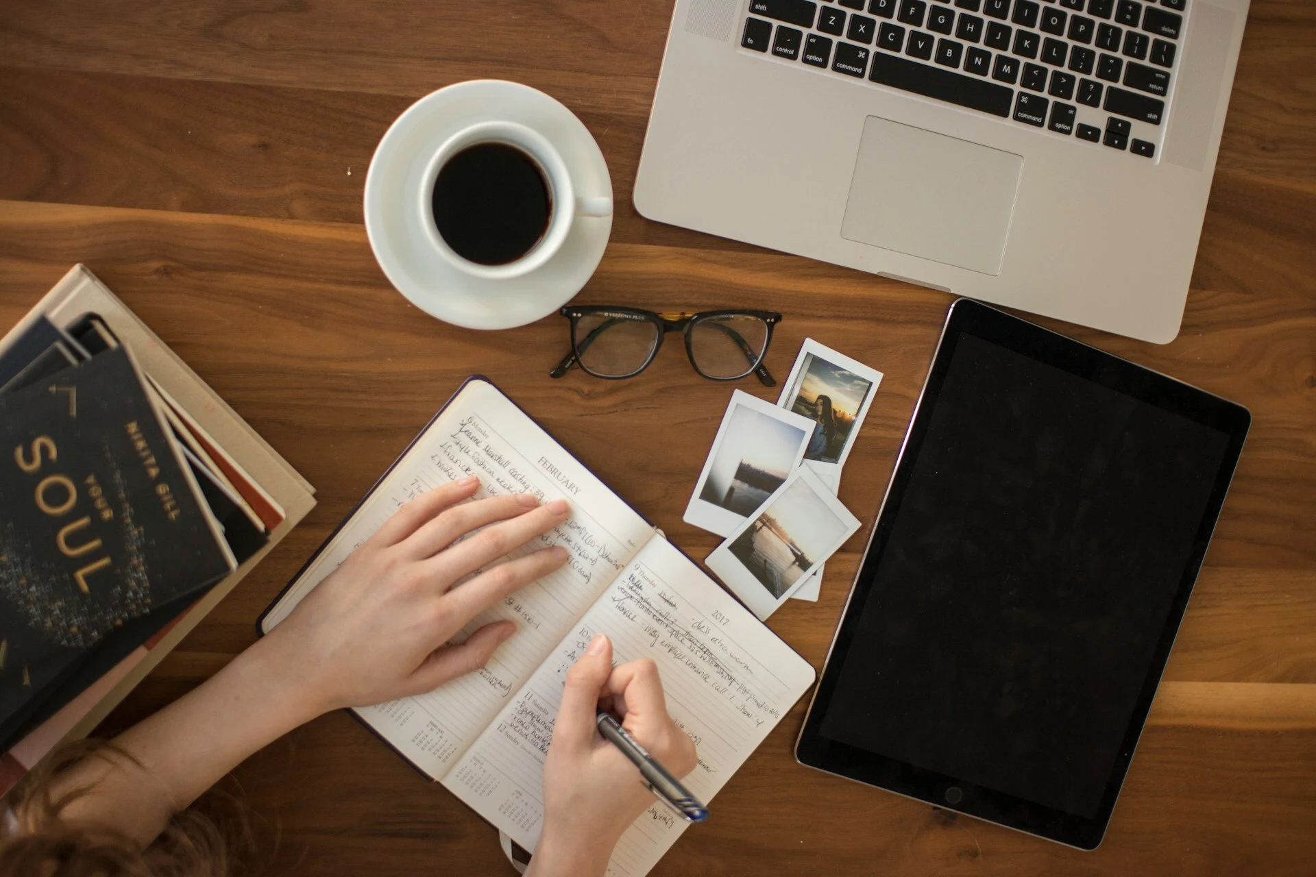 Ingin Liburan Nyaman Tanpa Boros? Coba 7 Tips Budgeting Liburan Hemat Ini