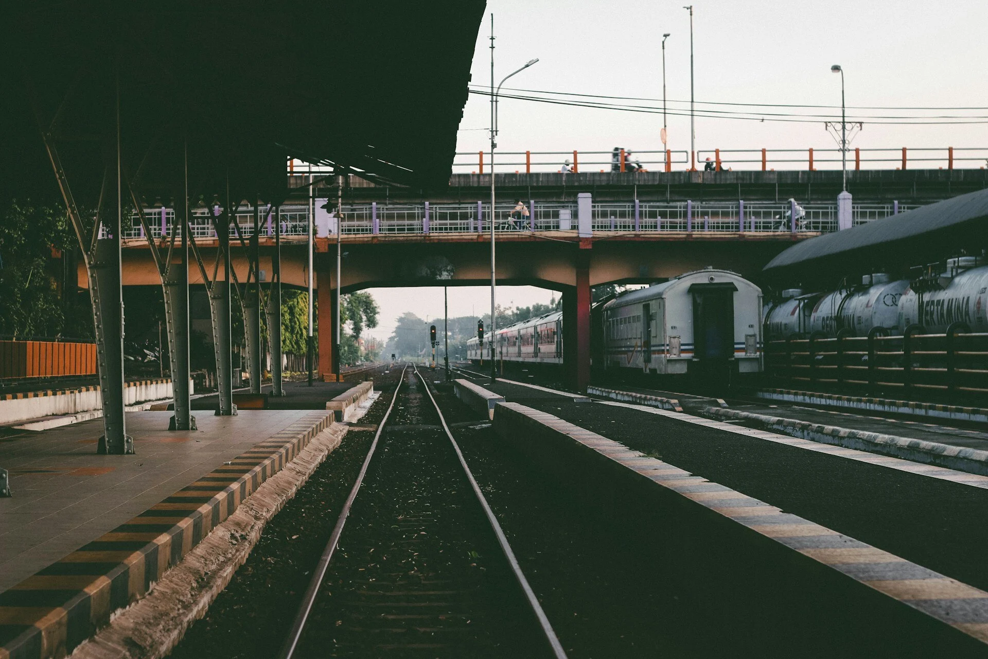 Mau ke Stasiun Gubeng dari Juanda? Ini Pilihannya