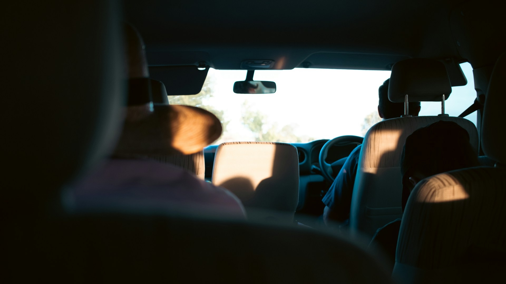 Travel Malang Sidoarjo Door to Door Murah Mulai 100 Ribuan